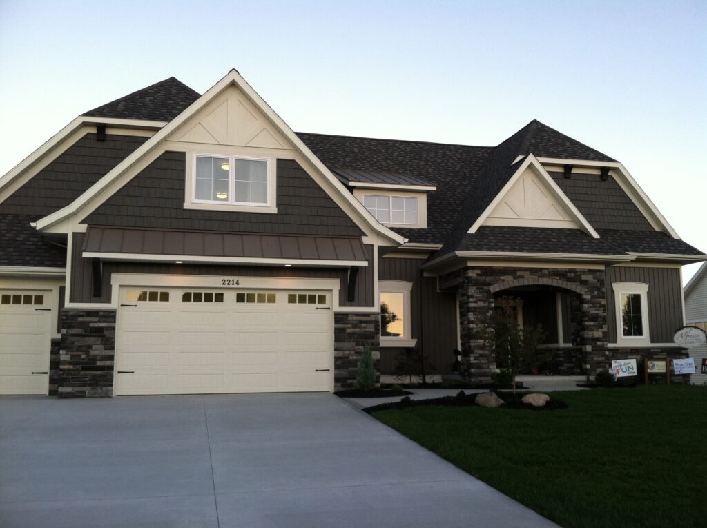 Garage Door Repair Services Robles Park